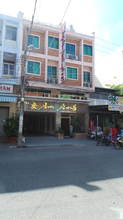 An An Hotel Rạch Giá Kültér fotó